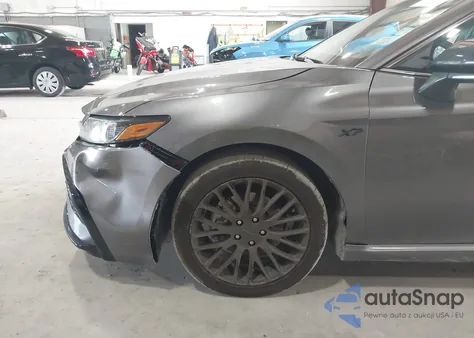 2024 Toyota Camry Se z USA, uszkodzony, nr VIN 4T1G11AK1RU918634